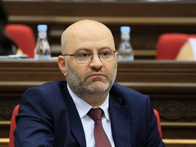 «Гражданский договор»: Власти Армении хотят назначить врио мэра Гюмри с учетом мнения горожан