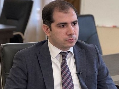 Эдуард Акопян освобожден от должности замминистра финансов Армении