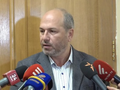 Եթե վերցրել ես մանդատը, պետք է պատգամավոր աշխատես. Պատգամավոր աշխատելն ամոթ չի. գեղամ Նազարյան