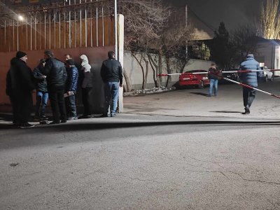 Уволенные водители пришли в парк «Ереван Автобус»: они хотят встретиться с директором
