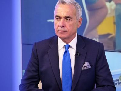 Ջորջեսկուն հայտարարել է սահմանադրական դատարանի կողմից «ժողովրդավարության վերացման» մասին