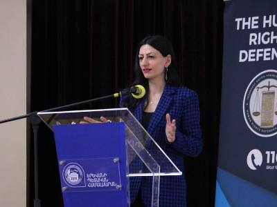 Մեր հասարակությունում դեռևս մեծ ծավալ ունեն գենդերային հիմքով կանանց և աղջիկների նկատմամբ բռնությունը․ Անահիտ Մանասյան