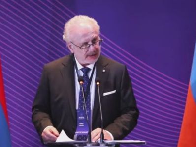 Экс-президент Латвии призвал в Ереване создать «трибунал против России»