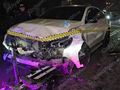 Երևանում բախվել են Mercedes GLE53-ն ու Hyundai-ն. դատավորի օգնականը հանել էր համարանիշները. նրա վկայականը ժամկետանց էր
