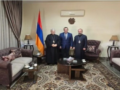 Предстоятели Дамасских епархий ААЦ и АКЦ обсудили с послом Армении ситуацию в Сирии