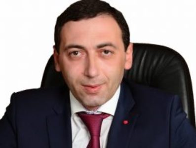 Пашинян освободил от должности временно исполняющего обязанности Водного комитета Армении