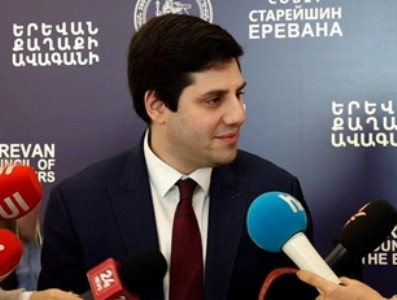 Вице-мэр Еревана: Авиабилет в США градоначальник покупал не сам