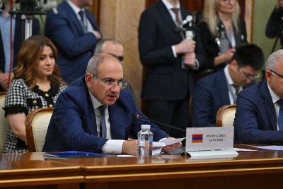 «Փաստ». Իշխանությունը պահելու համար դեռ որքա՞ն կշարունակի ոչ ադեկվատ դիսկուրսը Նիկոլ Փաշինյանը