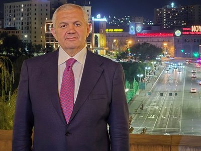 Ծանր օրերը հաղթահարելու ենք նվիրյալների շնորհիվ. Մամիկոն Ասլանյան