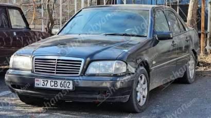 Երևանում ավտոմեքենաներով իրար վրա են քշել, որի ժամանակ հնչել են կրակոցներ
