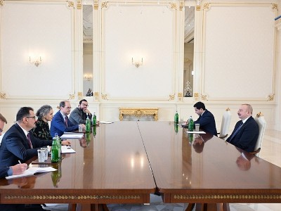 Алиев принял спецпредставителя ЕС по Южному Кавказу Магдалену Гроно