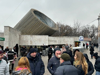 Акция протеста против повышения тарифов на общественный транспорт в Ереване завершилась
