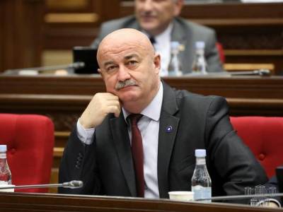 «Հրապարակ». Աղազարյանի «էվակուացումը» շարունակվում է