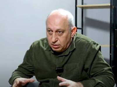 Социолог: Будут новые перестановки – «Гражданский договор» выгонят из исполнительной власти