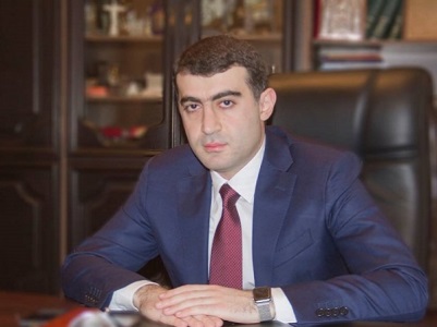 Սամվել Բալասանյանի որդու խափանման միջոցը փոխել են․80 միլիոն դրամ գրավի կիրառմամբ՝ նորից տնային կալանք