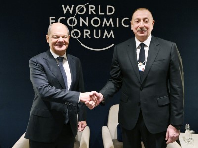 Շոլցն Ալիևին հայտնել է, որ Գերմանիան աջակցում է Հարավային Կովկասում խաղաղության ապահովմանն ուղղված ջանքերին