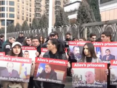 Протестующий: Партнер Ильхама Алиева в лице Никола Пашиняна находится в Армении