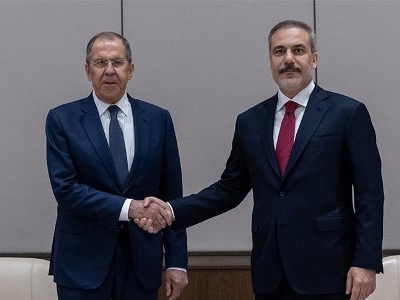 Russian and Turkish foreign ministers discuss developments in and around Syria