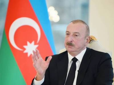«Հրապարակ». 300 հազար ադրբեջանցիների հարցն Ալիևն առաջ է բրդում