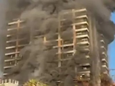 Major fire breaks out in a building in Turkey