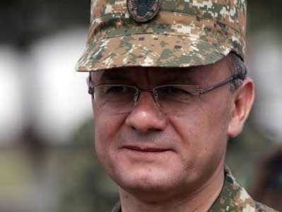 Сейран Оганян: Я уверен, что армия снова вместе с народом встанет на ноги