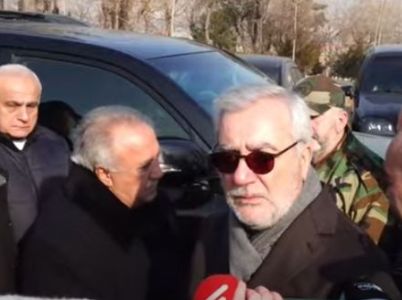 Կիսո՞ւմ եք Սասուն Միքայելյանի տեսակետը, որ Հադրութը և Շուշին պետք է ետ բերենք.Հարցը անակնկալի բերեց Անդրանիկ Քոչարյանին