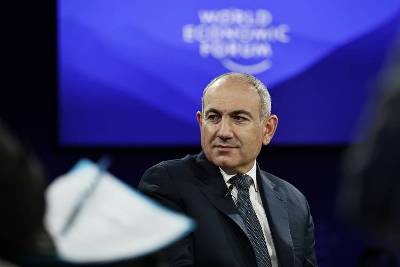 Newspaper: Armenia PM has decided to deceive the West