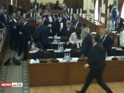 В мэрии Еревана во время обсуждения стоимости билетов страсти накалились