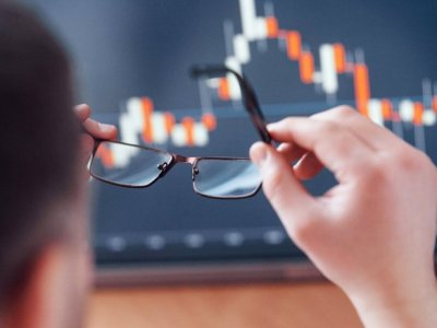 Հոնկոնգի բորսայում արժեթղթերի արժեքը կտրուկ իջել է մաքսատուրքեր մտցնելու մասին Թրամփի որոշումից հետո