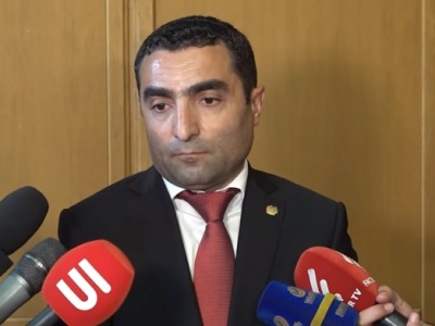 Կասեի՝ կեցցե՛ս, Գարիկ ջան, որ քեզ պարգևավճար չես տվել, բայց 200 000 դրամով ո՞նց ես ապրում. Ռոմանոս Պետրոսյան