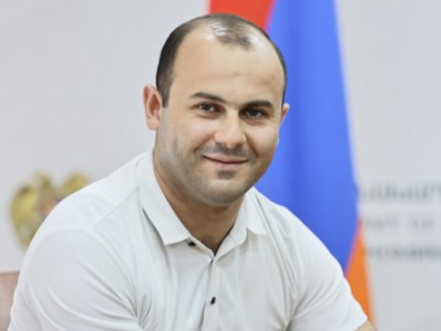 Заявление: Старший сын Агазаряна покинул АРФ Дашнакцутюн еще в 2020 году