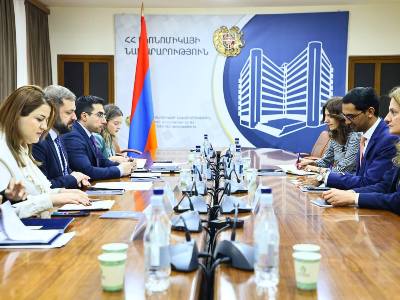 Министр экономики Армении и представители МВФ обсудили вопрос видения экспортной стратегии