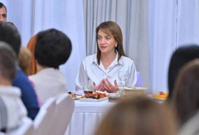 «Հրապարակ». Ինչո՞ւ է Աննա Հակոբյանն ընտրել Ստանիսլավսկու թատրոնը