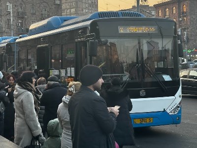 Бойкот граждан против подорожания транспорта продолжается: День 8