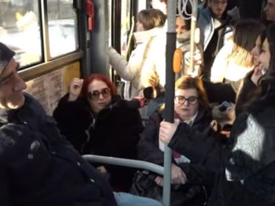 Бойкотирующая повышение платы за проезд  Ереване: Эти деньги идут в карман грабителей