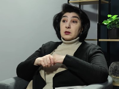 Փաշինյանի ասուլիսների շարքում կարմիր թելով անցնում է, որ պատրաստվում են հերթական զիջումների. Ձյունիկ Աղաջանյան
