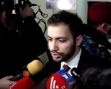 Մենք էլ ունենք տվյալներ, որ 80 հազարից ավել մարդ ամեն օր օգտվում է նոր համակարգից. Գալջյանը՝ Մարությանին
