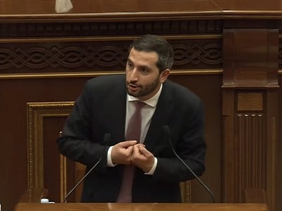 «Պետք էր գնալ նշաձողի իջեցման». Ռուբինյանը՝ ԼՂ խնդրի կարգավորման մասով ՀՀ իշխանության և ընդդիմության տեսլականների մասին