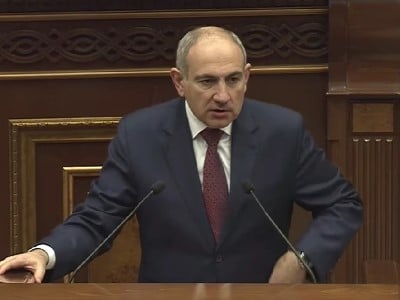 Մարդկանց, որոնք ի վիճակի չեն վճարել բարձր գույքահարկ, Փաշինյանն առաջարկեց տունը վարձով տալ, գնալ գյուղում ապրել