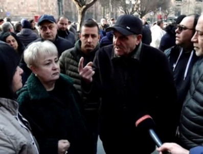 «Ի՞նչ 27 հազար դրամ, 5 օր է՝ մի հատ դամաշնիկ եմ վաճառել միայն». տնեսվարողը՝ Փաշինյանին