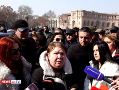 «Ես շատ էի անհանգստանում քեզ համար, երբ հեծանիվ էիր վարում, հիմա ասում եմ՝ հել, գնա՛». Քաղաքացին՝ Փաշինյանին