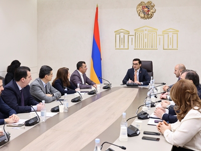 Հակոբ Արշակյանը հանդիպել է բջջային կապի օպերատորների ղեկավարներին