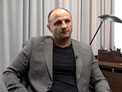 Карен Симонян примет участие в выборах мэра Гюмри
