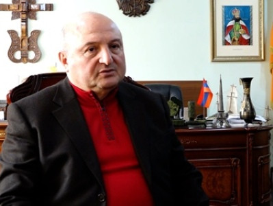 Ես ասեցի՝ թուրքերը հարձակվել են, շորերիցս բռնեցին մի քանի հոգով, գետին գցեցին. Վարդան Ղուկասյանը մանրամասներ է պատմում