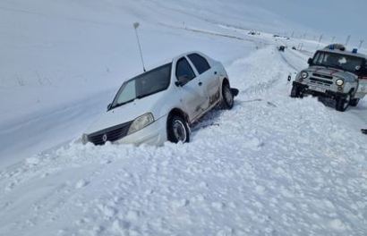 Փրկարարներն արգելափակումից դուրս են բերել 38 ավտոմեքենա և 59 քաղաքացու ցուցաբերել համապատասխան օգնություն
