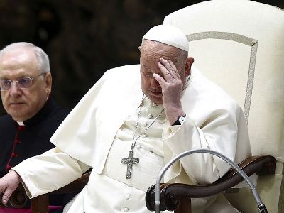 Հռոմի պապ Ֆրանցիսկոսի մոտ երիկամային անբավարարություն է սկսվել
