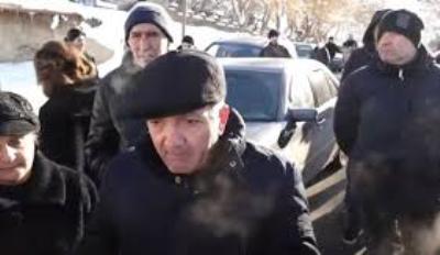 В Армении жители Вохчаберда ненадолго перекрыли дорогу в село