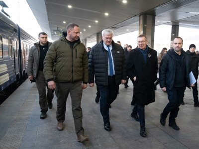 В Киев прибыли премьер Канады и президенты Литвы и Латвии