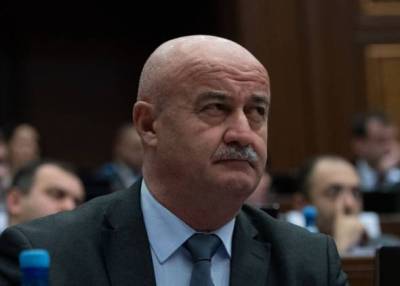 «Հրապարակ». Հովիկ Աղազարյանը դժվար մտածմունքների մեջ է