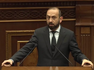 Սարսափում եմ, որ նա երկար տարիներ բանակցություններ է վարել. Միրզոյանը` Օսկանյանի առաջարկն անսթափ անվանեց